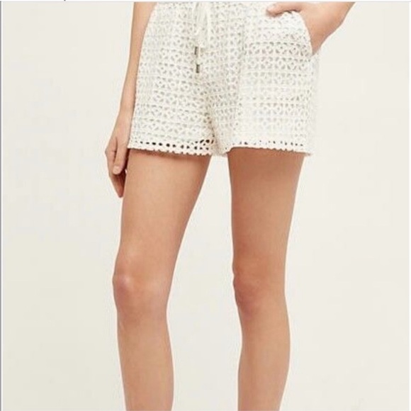 Anthropologie Elevenses Crochet White Short with Elastic Waist & Tie-strings. Md - Picture 2 of 12